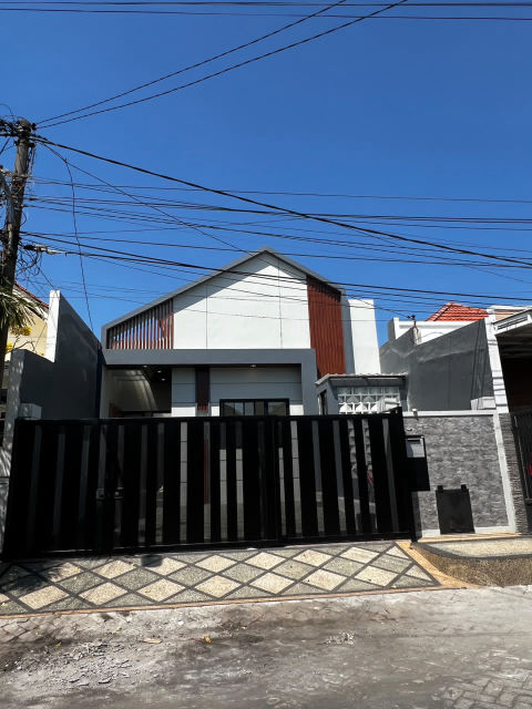 Dijual Rumah Nirwana Eksekutif Baru Gress